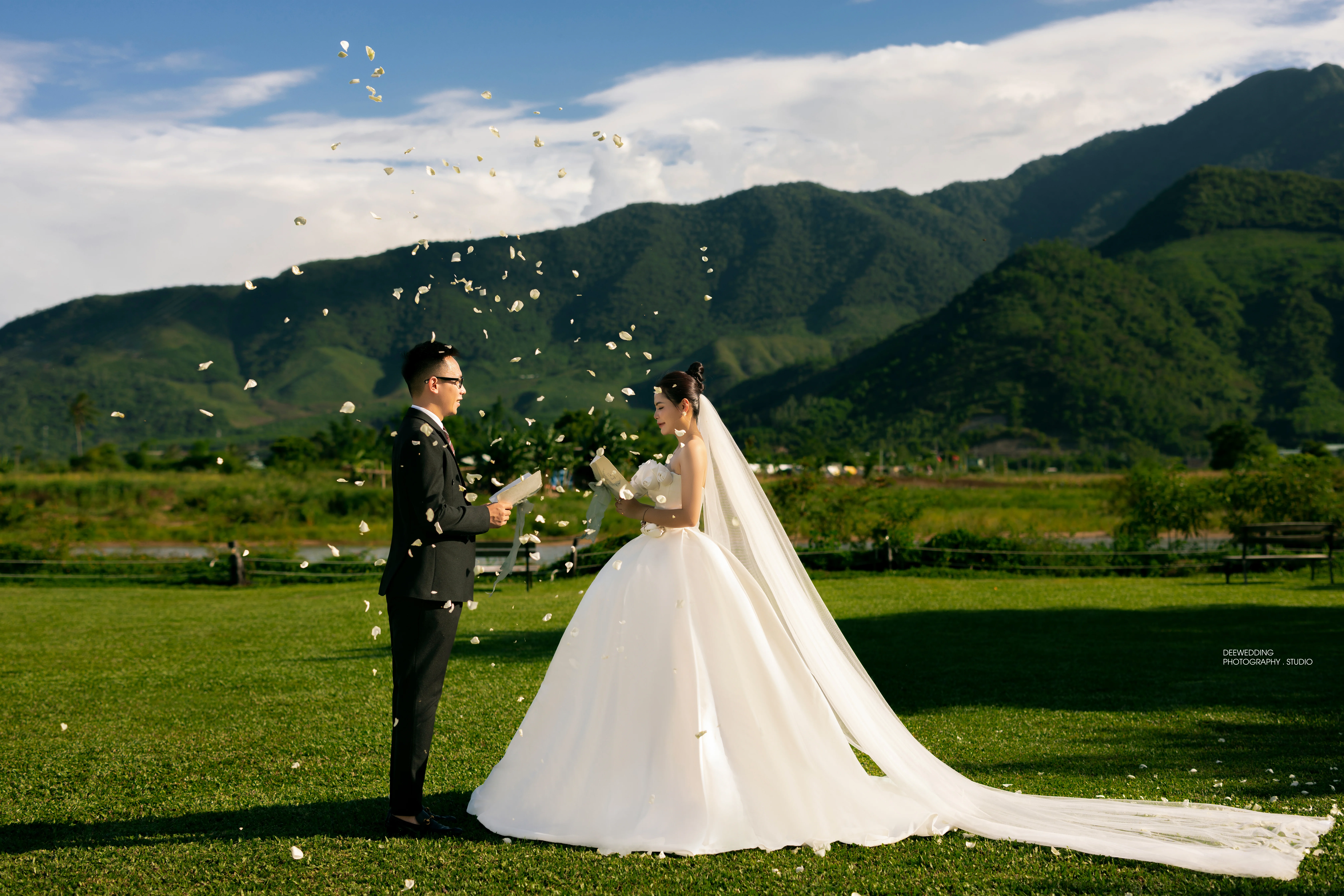 Top 11 Địa điểm thuê váy cưới đẹp nhất tại Đà Nẵng - toplist.vn