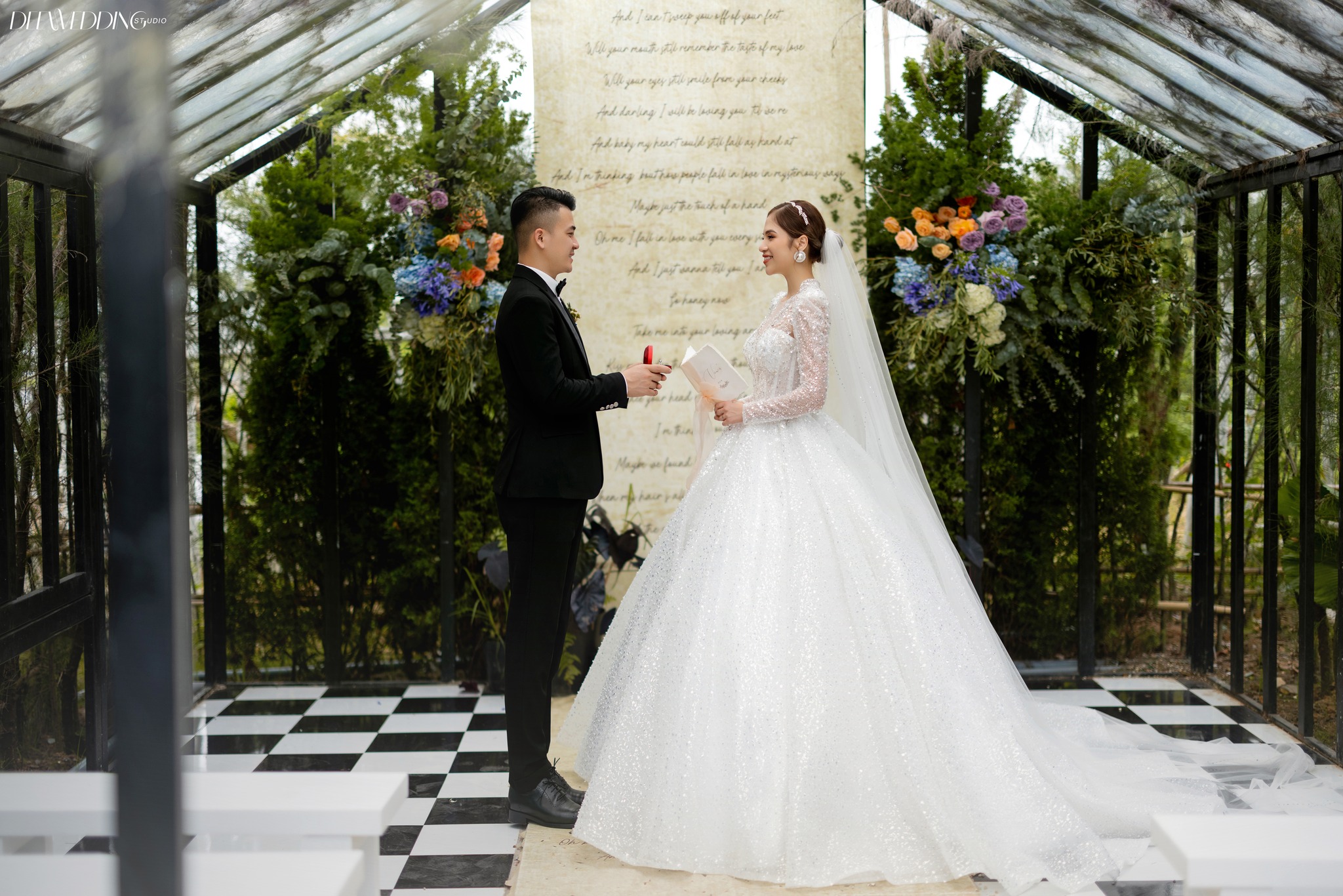 moi-khoanh-khac-hanh-phuc-cua-dau-re-duoc-song-lai-voi-concept-Elopement-Wedding